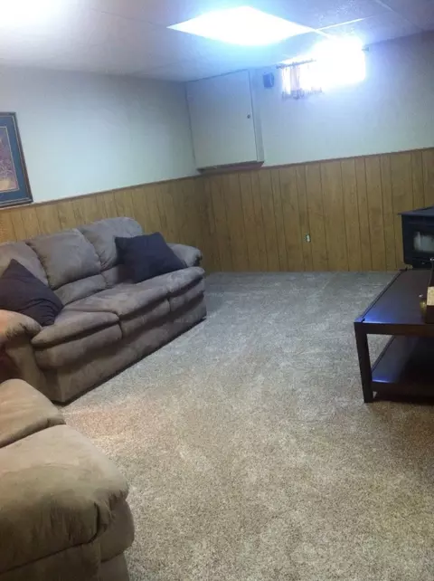 820 9th Ave W, Williston, ND 58801 photo 16