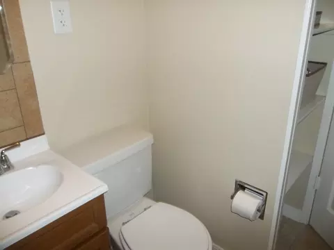 616 14th Ave W, Williston, ND 58801 photo 11