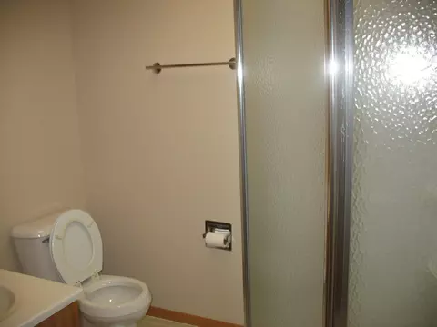 1001 8th Ave W, Williston, ND 58801 photo 11