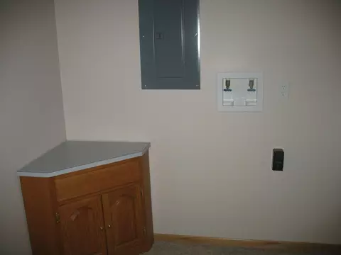 1001 8th Ave W, Williston, ND 58801 photo 8