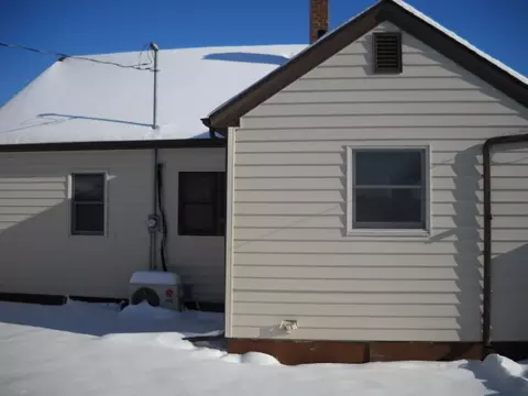 1415 Main St, Williston, ND 58801 photo 2