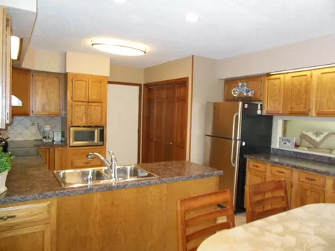 1721 23rd St W, Williston, ND 58801 photo 18