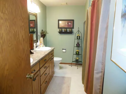 2302 15th Ave W, Williston, ND 58801 photo 23