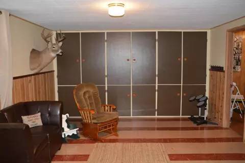 1313 4th Ave E, Williston, ND 58801 photo 32