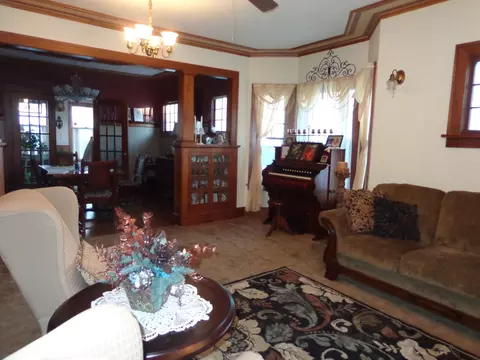 720 2nd Ave E, Williston, ND 58801 photo 4