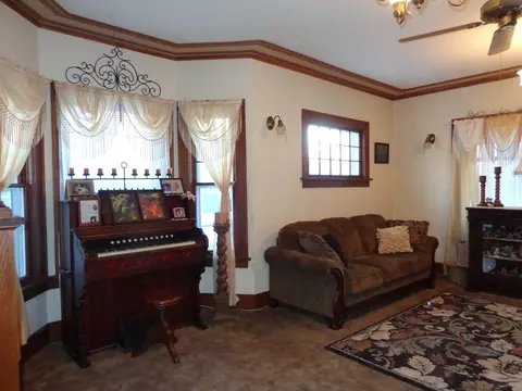 720 2nd Ave E, Williston, ND 58801 photo 7