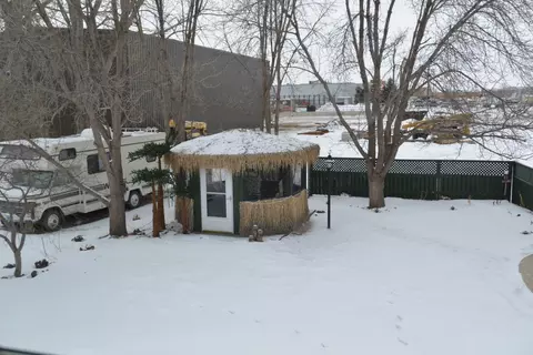 2413 University Ave, Williston, ND 58801 photo 4
