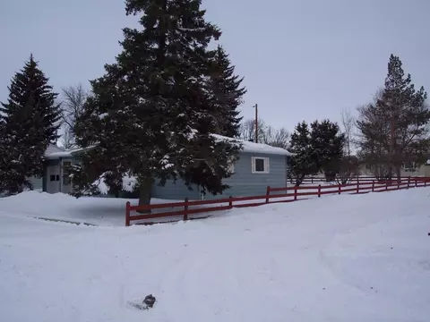 902 17th Ave W, Williston, ND 58801 photo 12