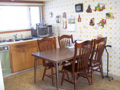 902 17th Ave W, Williston, ND 58801 photo 5