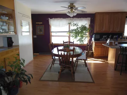 1607 4th Ave W, Williston, ND 58801 photo 12