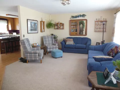 1607 4th Ave W, Williston, ND 58801 photo 10