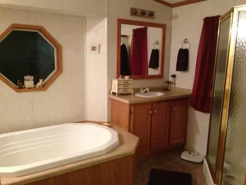 906 6th Ave NW, Williston, ND 58801 photo 12