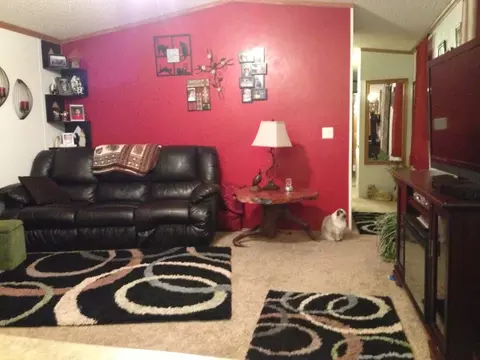 906 6th Ave NW, Williston, ND 58801 photo 5