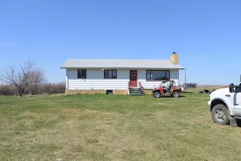 6930 123rd Ave NW, Epping, ND 58843 photo 1