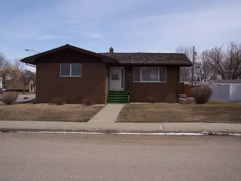 1718 1st Ave E, Williston, ND 58801 photo 12