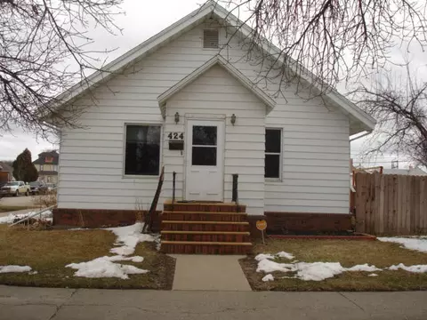 424 Washington Ave, Williston, ND 58801 photo 1