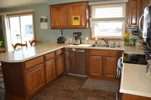 5023 132nd Trl NW, Williston, ND 58801 photo 8