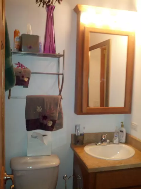 100 69th St, Williston, ND 58801 photo 3