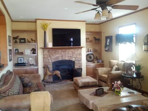 100 69th St, Williston, ND 58801 photo 10