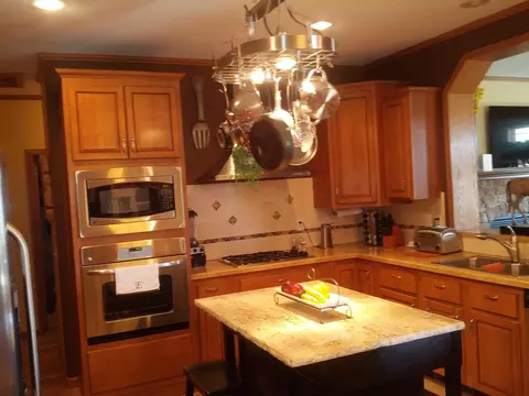100 69th St, Williston, ND 58801 photo 5