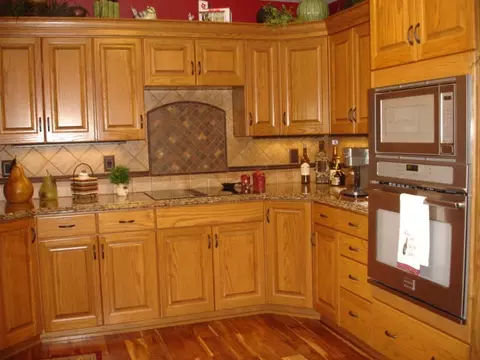 6510 2nd Ave W, Williston, ND 58801 photo 4