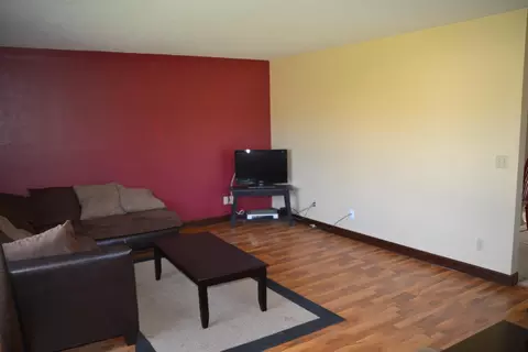 2008 3rd Ave E, Williston, ND 58801 photo 2