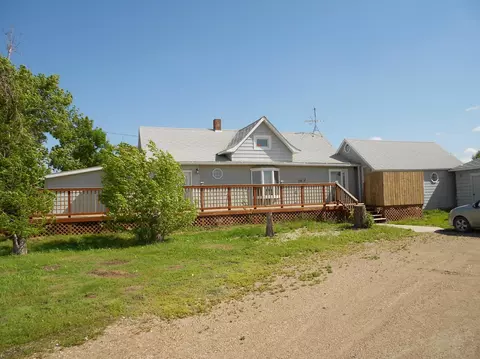 116 Lawrence Ave, Epping, ND 58843 photo 1