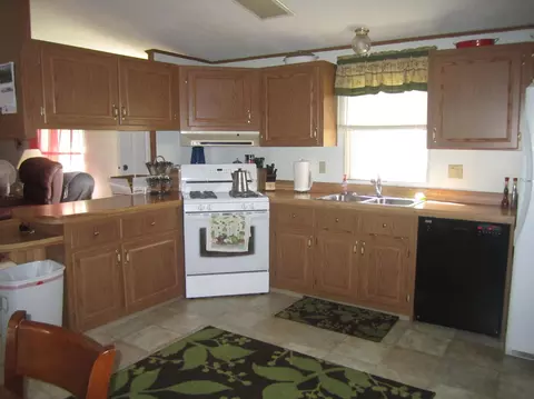108 Eikren Dr, Alexander, ND 58831 photo 11