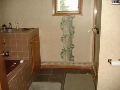 1617 E Hillcourt, Williston, ND 58801 photo 27