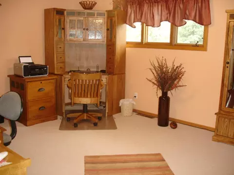 1617 E Hillcourt, Williston, ND 58801 photo 18