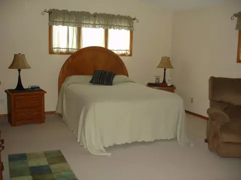 1617 E Hillcourt, Williston, ND 58801 photo 22