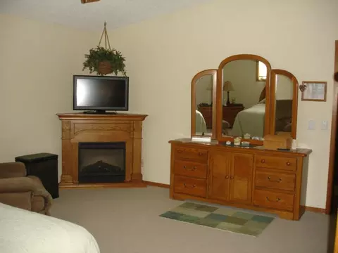 1617 E Hillcourt, Williston, ND 58801 photo 23