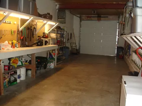 1617 E Hillcourt, Williston, ND 58801 photo 32
