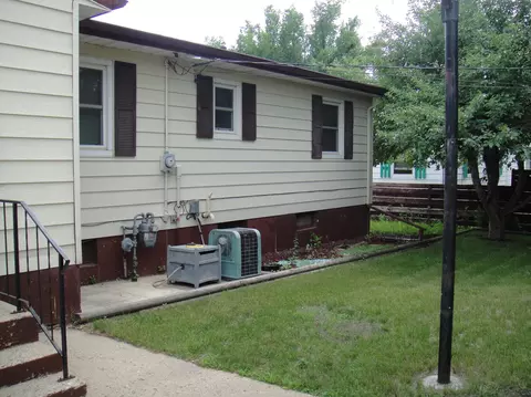 1013 14th Ave W, Williston, ND 58801 photo 20