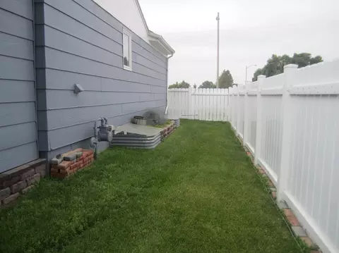 924 9th Ave W, Williston, ND 58801 photo 46