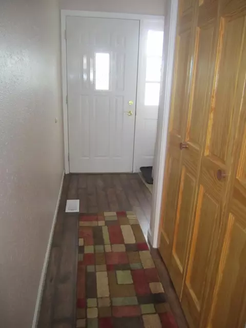 924 9th Ave W, Williston, ND 58801 photo 9