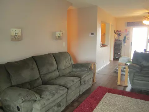 924 9th Ave W, Williston, ND 58801 photo 5