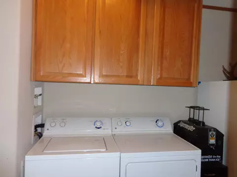 3406 18th Ave W, Williston, ND 58801 photo 5