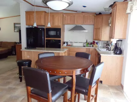 3406 18th Ave W, Williston, ND 58801 photo 6