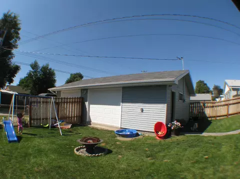 607 13th Ave W, Williston, ND 58801 photo 12
