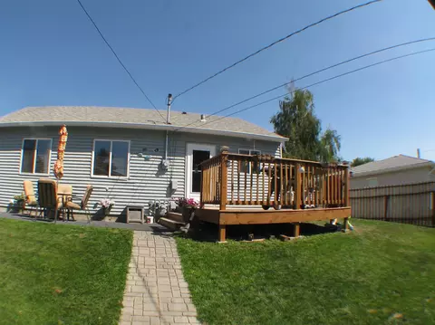 607 13th Ave W, Williston, ND 58801 photo 10