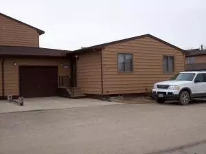 2307 Main Ct N, Williston, ND 58801 photo 1