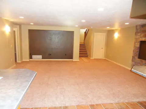 14072 Southview Dr, Williston, ND 58801 photo 32