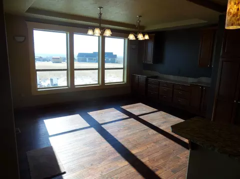 14072 Southview Dr, Williston, ND 58801 photo 12