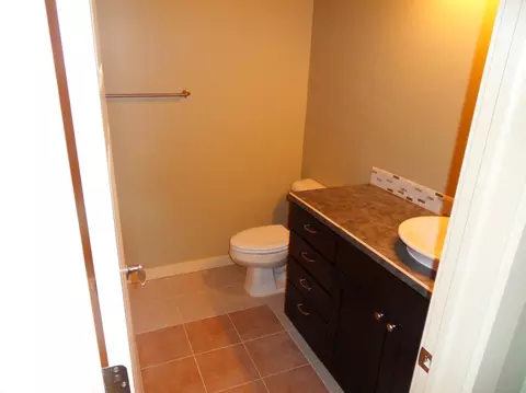 14072 Southview Dr, Williston, ND 58801 photo 36