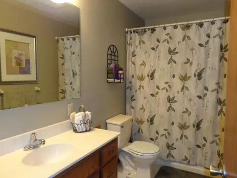 906 17th Ave W, Williston, ND 58801 photo 8