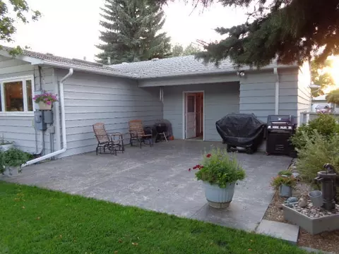 906 17th Ave W, Williston, ND 58801 photo 23