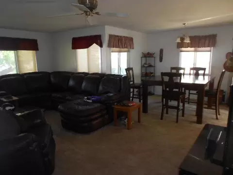1228 7th Ave W, Williston, ND 58801 photo 5