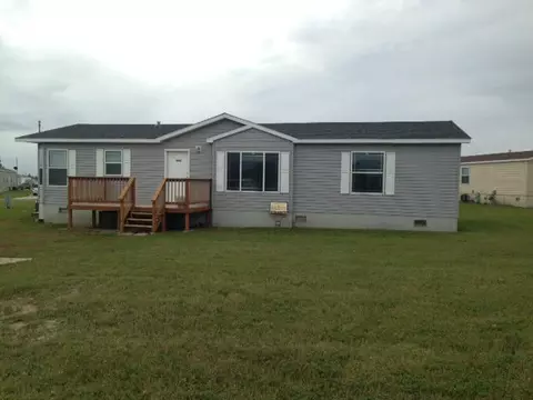 1805 36th St W, Williston, ND 58801 photo 2