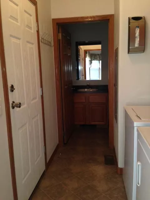 1805 36th St W, Williston, ND 58801 photo 19